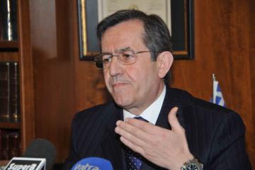 Η υπόθεση με την «λίστα Λαγκάρντ» «μπάζει», αφού σε πολλά σημεία της υπάρχουν κενά εγείροντας σειρά ερωτημάτων.