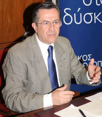Ας τολμήσουμε. Η κοινωνία μας ζητά να ολοκληρώσουμε αυτό που ξεκίνησε με την εκλογή του Αντώνη Σαμαρά.  Ας της επιτρέψουμε να σταθεί πλάι μας. Αλλιώς θα μας  ‘’τιμωρήσει’’ όπως το ΠΑΣΟΚ 