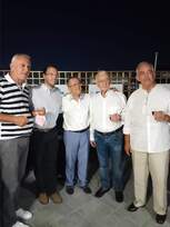 Παραμένουμε στις ΕΠΑΛΞΕΙΣ.