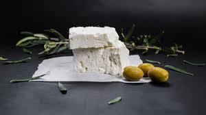 12,20€ το κιλό αγοράζει ο Δήμος Πατρέων την φέτα με απευθείας ΑΝΑΘΕΣΗ, για τον Κοινωνικό Οργανισμό.