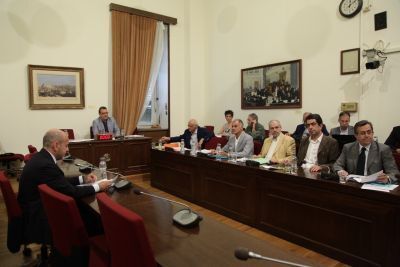 Νίκος Νικολόπουλος: «Ας απαντήσει γραπτά ο κ. Στ. Ψυχάρης όσα δεν μπόρεσε  χτες στην Εξεταστική» Πώς έπαιρνε τα δάνεια ο Δ.Ο.Λ.;
