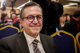 Ο Νικολόπουλος ψάχνει… νονό για τη νέα του παράταξη